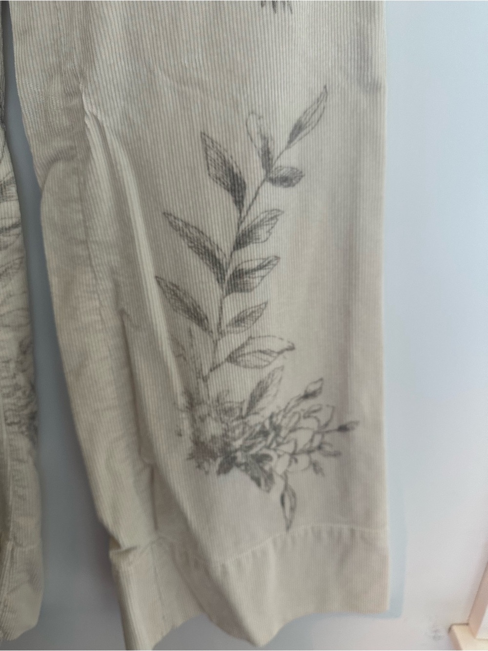 Pilcro (Anthropologie) Rylan Cream Wide-Leg Corduroy Flares - Picture 4 of 8